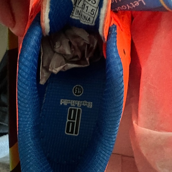 Vibrant Orange Soccer Cleats - Picture 5 of 6